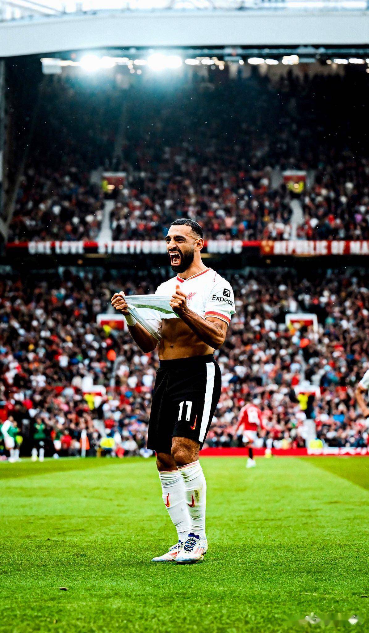 关于萨拉赫回归赛场，绝杀首场状态亮眼，阿森纳观众沸腾！的信息