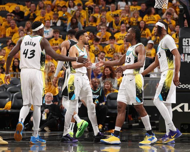  穆古鲁扎爆冷击败雄鹿，战术调整引爆全场！